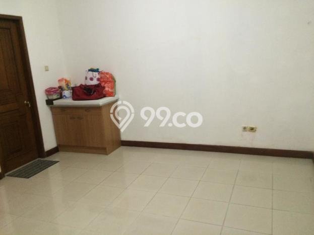 Siap Huni Rumah Mewah 5 Kamar di Kebayoran Baru Dekat ke Mana Saja Siap Huni Rumah Mewah 5 Kamar di Kebayoran Baru Dekat ke Mana Saja