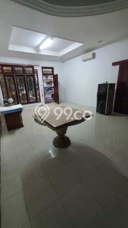 Siap Huni Rumah Mewah 5 Kamar di Kebayoran Baru Dekat ke Mana Saja Siap Huni Rumah Mewah 5 Kamar di Kebayoran Baru Dekat ke Mana Saja