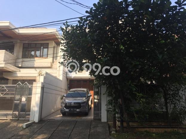 Siap Huni Rumah Mewah 5 Kamar di Kebayoran Baru Dekat ke Mana Saja Siap Huni Rumah Mewah 5 Kamar di Kebayoran Baru Dekat ke Mana Saja