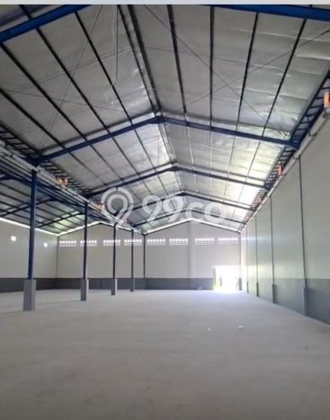 Gudang Disewa di Pakuhaji, Tangerang, LT 2700m2 / LB 1584m2 Gudang Disewa di Pakuhaji, Tangerang, LT 2700m2 / LB 1584m2