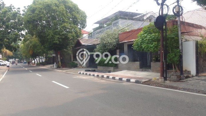 Dijual Rumah Premium dengan Fasilitas Sekitar Komplit di Tebet, Jakarta Selatan Dijual Rumah Premium dengan Fasilitas Sekitar Komplit di Tebet, Jakarta Selatan
