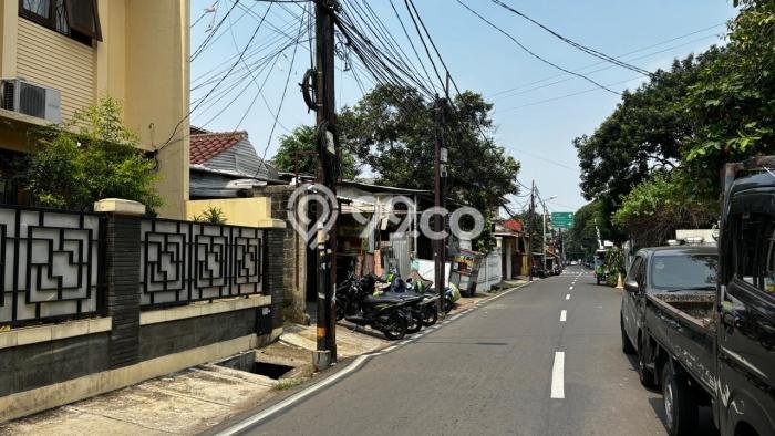 For Sale Rumah Mewah Exclusive di Pancoran, Jakarta Selatan For Sale Rumah Mewah Exclusive di Pancoran, Jakarta Selatan