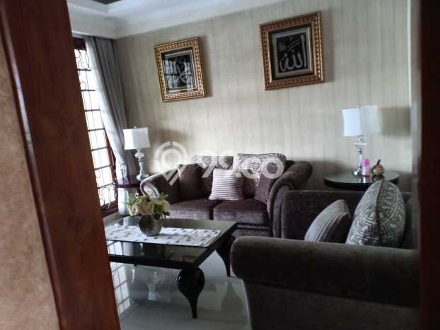 Jual Rumah Luas Elegan Dengan View Cantik di Cipinang, Jakarta Timur Jual Rumah Luas Elegan Dengan View Cantik di Cipinang, Jakarta Timur