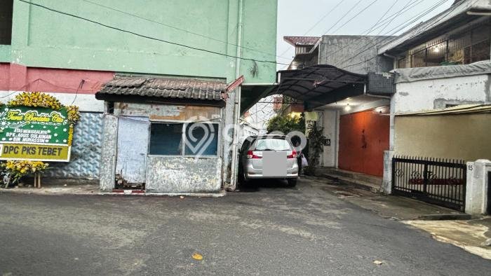 Jual Rumah Strategis Bagus Punya 2 KT di Tebet Jakarta Selatan SHM Jual Rumah Strategis Bagus Punya 2 KT di Tebet Jakarta Selatan SHM