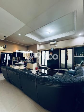 Rumah Mewah Siap Huni LT 420m2 di Tangerang, Tangerang Rumah Mewah Siap Huni LT 420m2 di Tangerang, Tangerang
