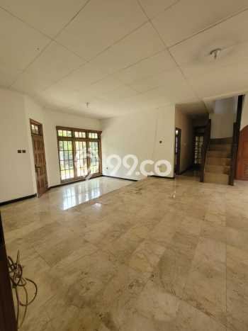 For Sale! Premium House LT 300m2 Desain Elegan di Cibubur For Sale! Premium House LT 300m2 Desain Elegan di Cibubur