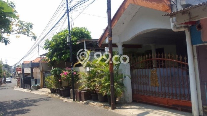 Siap Huni Rumah Mewah 5 Kamar di Tebet Dekat ke Mana Saja Siap Huni Rumah Mewah 5 Kamar di Tebet Dekat ke Mana Saja