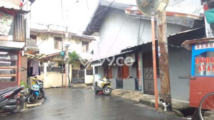 Rumah Kost untuk Dijual di Setiabudi Punya 7 Kamar Rumah Kost untuk Dijual di Setiabudi Punya 7 Kamar