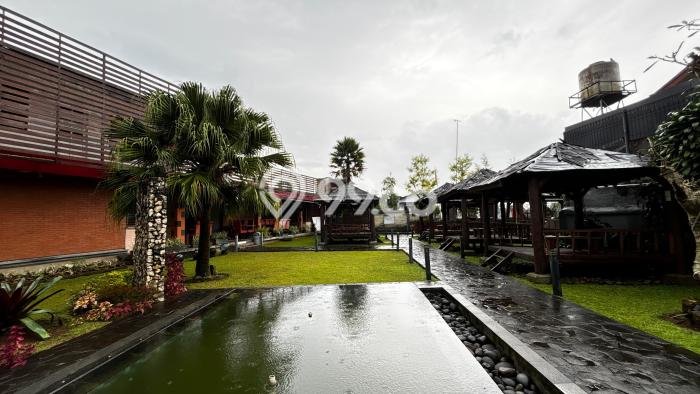 KAWASAN KOMERSIAL! Hotel For Rent Kawasan Cisarua, Luas 500m2m², Akses Strategis KAWASAN KOMERSIAL! Hotel For Rent Kawasan Cisarua, Luas 500m2m², Akses Strategis