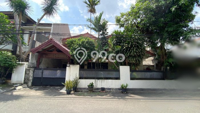 Rumah Cantik Siap Huni Di Tebet Luas 205m2 Lokasi Strategis Rumah Cantik Siap Huni Di Tebet Luas 205m2 Lokasi Strategis