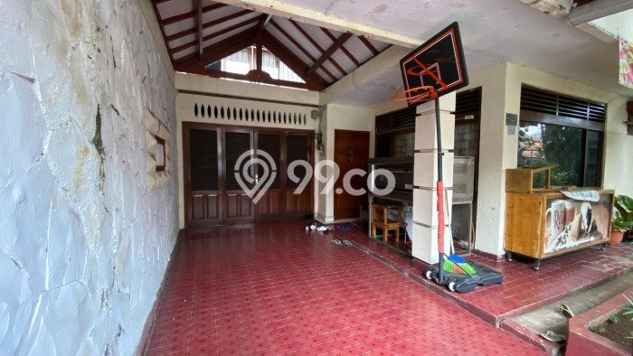 Siap Huni Hunian Elit 5 Kamar di Tebet Dekat ke Mana Saja Siap Huni Hunian Elit 5 Kamar di Tebet Dekat ke Mana Saja