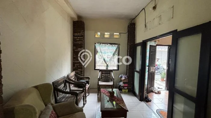 Hunian Cantik Modern Lb 120m2 di Tebet, Jakarta Selatan Hunian Cantik Modern Lb 120m2 di Tebet, Jakarta Selatan