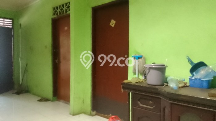 Siap Huni Rumah Mewah 11 Kamar di Kramat Jati Dekat ke Mana Pun Siap Huni Rumah Mewah 11 Kamar di Kramat Jati Dekat ke Mana Pun