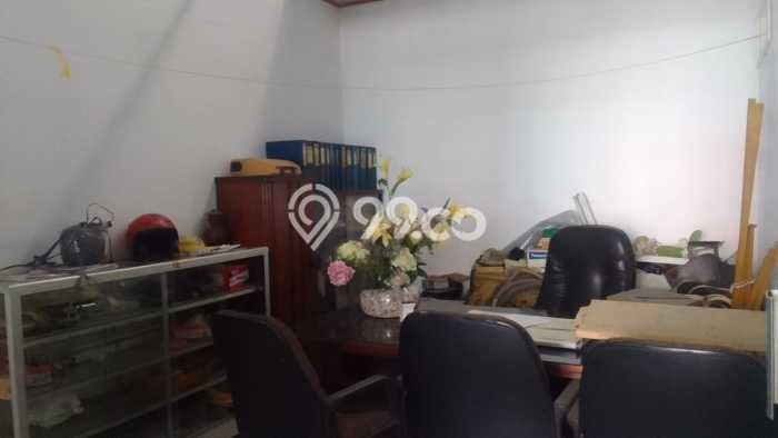 FOR RENT! Gudang di Dewi Sartika Cocok untuk Bisnis 200m2 FOR RENT! Gudang di Dewi Sartika Cocok untuk Bisnis 200m2