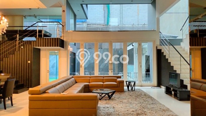 Rumah Elit LB 1000m2 Siap Huni Desain Elegan di Pantai Indah Kapuk, Jakarta Utara Rumah Elit LB 1000m2 Siap Huni Desain Elegan di Pantai Indah Kapuk, Jakarta Utara