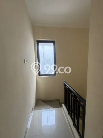 Dijual Rumah 3 Kamar Lokasi Strategis Nyaman dan Strategis di Cengkareng Dijual Rumah 3 Kamar Lokasi Strategis Nyaman dan Strategis di Cengkareng