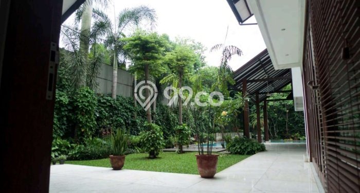 Rumah Elit LB 1400m2 Siap Pakai Desain Elegan di Kemang, Jakarta Selatan Rumah Elit LB 1400m2 Siap Pakai Desain Elegan di Kemang, Jakarta Selatan