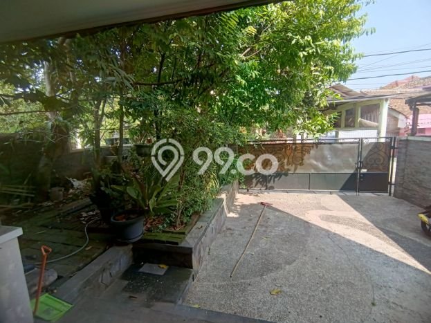 For Sale! Luxury House LT 285m2 Desain Elegan di Tegalega For Sale! Luxury House LT 285m2 Desain Elegan di Tegalega