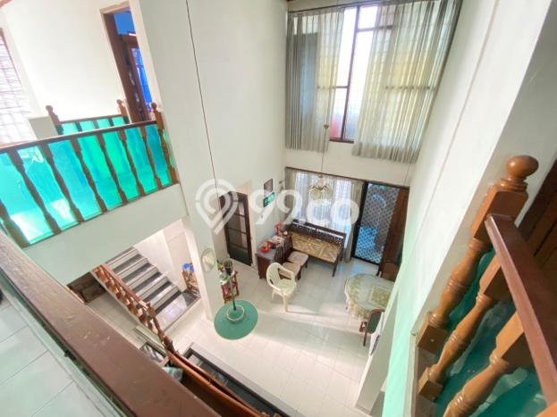 Dijual Rumah Luas Elegan Dengan View Cantik di Supratman, Bandung Dijual Rumah Luas Elegan Dengan View Cantik di Supratman, Bandung