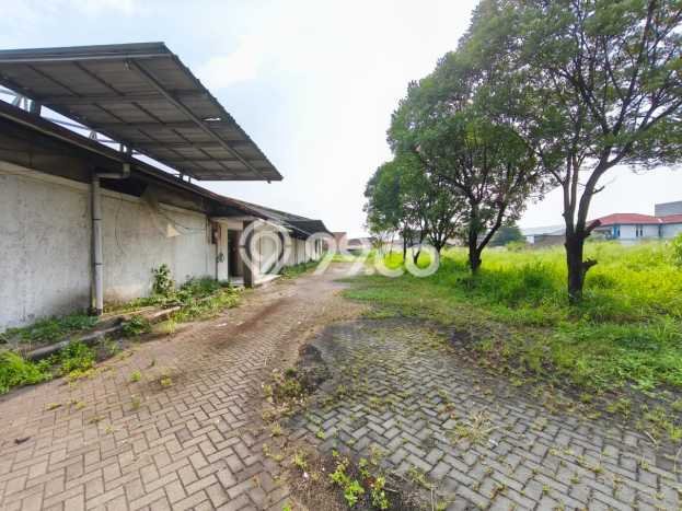 Gudang untuk Disewa di Pusat Bandung Luas Bangunan 2400m2 Gudang untuk Disewa di Pusat Bandung Luas Bangunan 2400m2