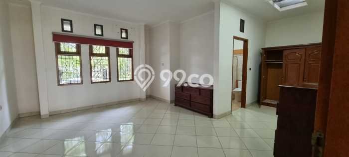 Rumah Kontrakan Bandung LT 541m2 LB 375m2 Kawasan Setra Duta Rumah Kontrakan Bandung LT 541m2 LB 375m2 Kawasan Setra Duta
