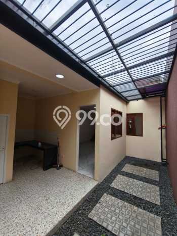 Dijual Rumah Eksklusif 3 KT di Taman Holis Indah, Bandung Dijual Rumah Eksklusif 3 KT di Taman Holis Indah, Bandung