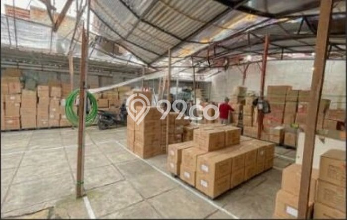 Unit Komersial Dijual di Astanaanyar Bandung Luas Bangunan 70m2 Unit Komersial Dijual di Astanaanyar Bandung Luas Bangunan 70m2