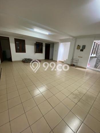 Jarang Ada! Rumah Kontrakan 4 Kamar Bagus Siap Huni Setra Duta Jarang Ada! Rumah Kontrakan 4 Kamar Bagus Siap Huni Setra Duta
