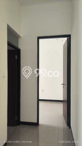 Disewakan! Rumah 3 Kamar Tidur &
2 Kamar Mandi di Taman Kopo Indah, Bandung Disewakan! Rumah 3 Kamar Tidur &
2 Kamar Mandi di Taman Kopo Indah, Bandung