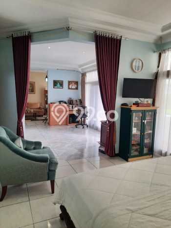 Dijual Rumah Mewah Megah Dengan View Cantik di Surya Sumantri, Bandung Dijual Rumah Mewah Megah Dengan View Cantik di Surya Sumantri, Bandung