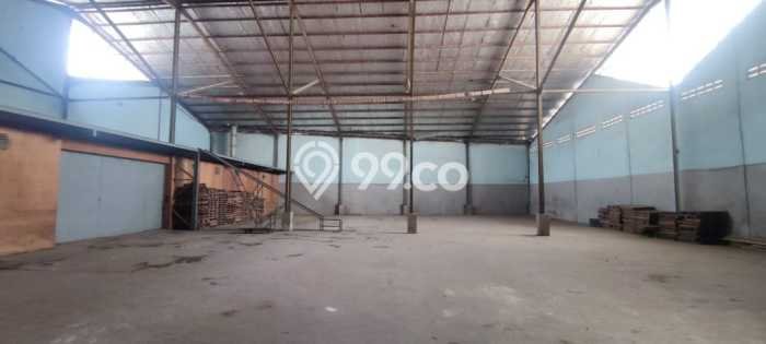 Disewakan Gudang di Kawasan Ramai Pasir Koja Luas 1500m2 Disewakan Gudang di Kawasan Ramai Pasir Koja Luas 1500m2