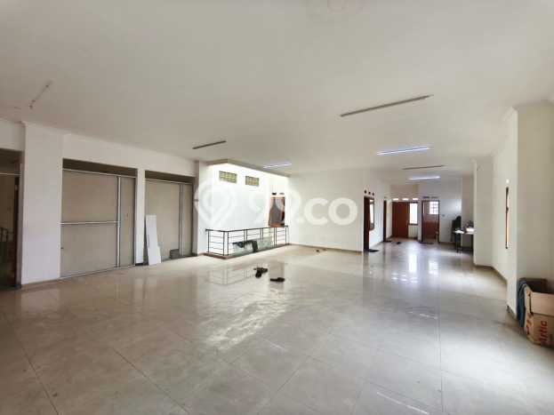 Unit Komersial Tersedia di Pasir Koja Spesifikasi LB 1260m2 Unit Komersial Tersedia di Pasir Koja Spesifikasi LB 1260m2