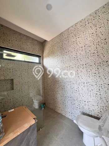 Hunian Elit LB 193m2 Siap Pakai Desain Elegan di Villa Melati Mas, Tangerang Selatan Hunian Elit LB 193m2 Siap Pakai Desain Elegan di Villa Melati Mas, Tangerang Selatan