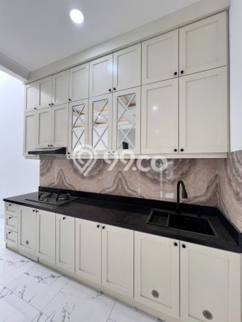 Jual Rumah Eksklusif 3 KT di BSD Griya Loka, Tangerang Jual Rumah Eksklusif 3 KT di BSD Griya Loka, Tangerang
