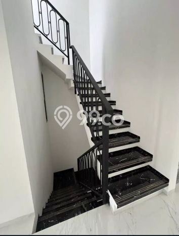 Dijual Hunian Rumah Nyaman 4 Kamar di BSD Kencana Loka, Tangerang Dijual Hunian Rumah Nyaman 4 Kamar di BSD Kencana Loka, Tangerang