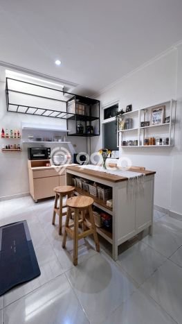 Rumah Modern Cantik 4 KT Siap Huni di Serpong Rumah Modern Cantik 4 KT Siap Huni di Serpong