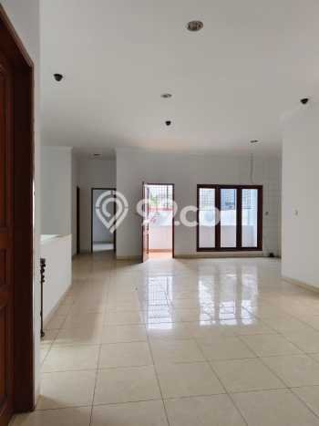 For Sale! Luxury House LT 230m2 Desain Modern di BSD Nusaloka For Sale! Luxury House LT 230m2 Desain Modern di BSD Nusaloka