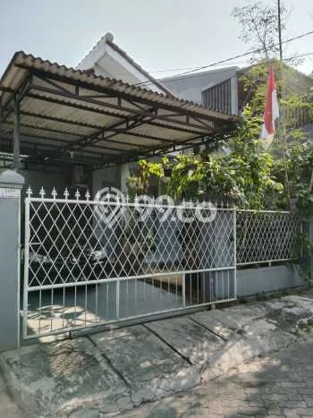 For Sale Rumah 3 Kamar Lokasi Ideal Bagus dan Strategis di Ciputat For Sale Rumah 3 Kamar Lokasi Ideal Bagus dan Strategis di Ciputat