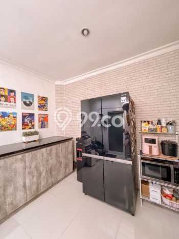 Jual Rumah Minimalis Bagus Punya 2 KT di Serpong Tangerang Selatan SHM Jual Rumah Minimalis Bagus Punya 2 KT di Serpong Tangerang Selatan SHM
