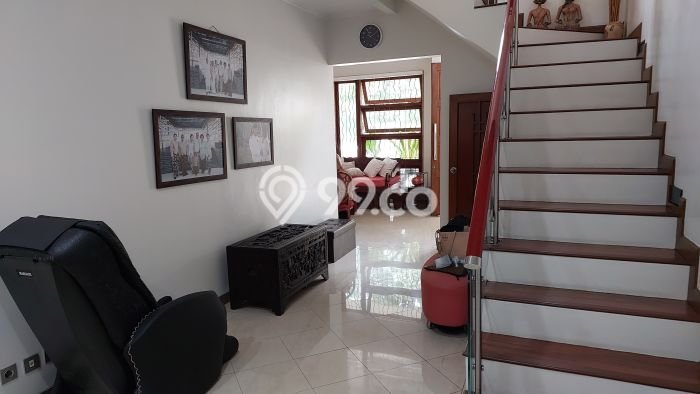Ready to Use! Premium House LT 200m2 Desain Elegan di BSD Kencana Loka Ready to Use! Premium House LT 200m2 Desain Elegan di BSD Kencana Loka