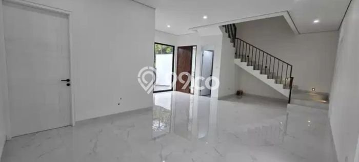 Jual Rumah Mewah Elegan Dengan View Eksklusif di BSD Nusaloka, Tangerang Jual Rumah Mewah Elegan Dengan View Eksklusif di BSD Nusaloka, Tangerang