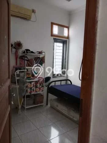 For Sale Rumah 3 Kamar Lokasi Ideal Bagus dan Strategis di Ciputat For Sale Rumah 3 Kamar Lokasi Ideal Bagus dan Strategis di Ciputat