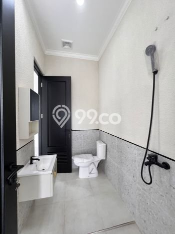 Jual Rumah Eksklusif 3 KT di BSD Griya Loka, Tangerang Jual Rumah Eksklusif 3 KT di BSD Griya Loka, Tangerang