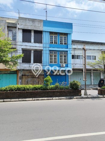 Ruko Dijual Lokasi Emas di Serengan Luas 150m2 Ruko Dijual Lokasi Emas di Serengan Luas 150m2