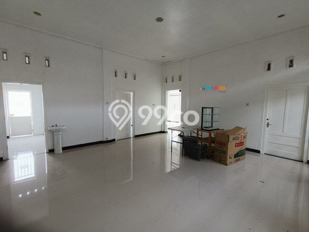 Siap Huni Rumah Mewah 4 Kamar di Baki Dekat ke Mana Saja Siap Huni Rumah Mewah 4 Kamar di Baki Dekat ke Mana Saja