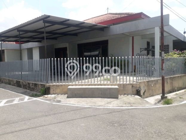 Hunian Eksklusif Siap Huni LT 635m2 di Nusukan, Solo Hunian Eksklusif Siap Huni LT 635m2 di Nusukan, Solo