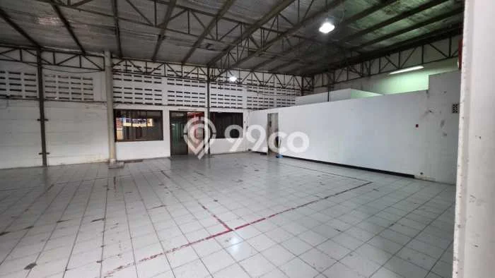Disewakan Gudang di Pusat Kota Jakarta Barat Ramai Strategis Disewakan Gudang di Pusat Kota Jakarta Barat Ramai Strategis