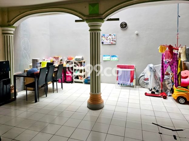 Jual Rumah Modern 3 KT di Taman Palem, Jakarta Barat Jual Rumah Modern 3 KT di Taman Palem, Jakarta Barat