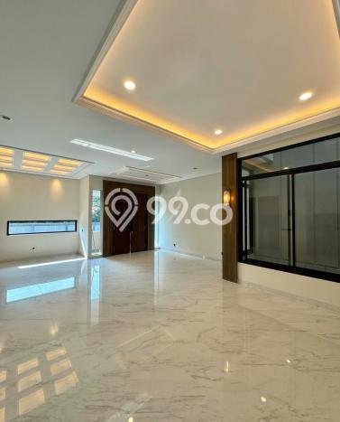 Dijual Rumah Luas Elegan Dengan View Cantik di Permata Buana, Jakarta Barat Dijual Rumah Luas Elegan Dengan View Cantik di Permata Buana, Jakarta Barat