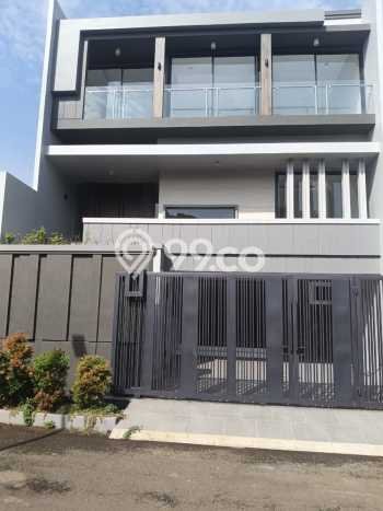 Dijual Rumah Luas Elegan Dengan View Cantik di Permata Buana, Jakarta Barat Dijual Rumah Luas Elegan Dengan View Cantik di Permata Buana, Jakarta Barat